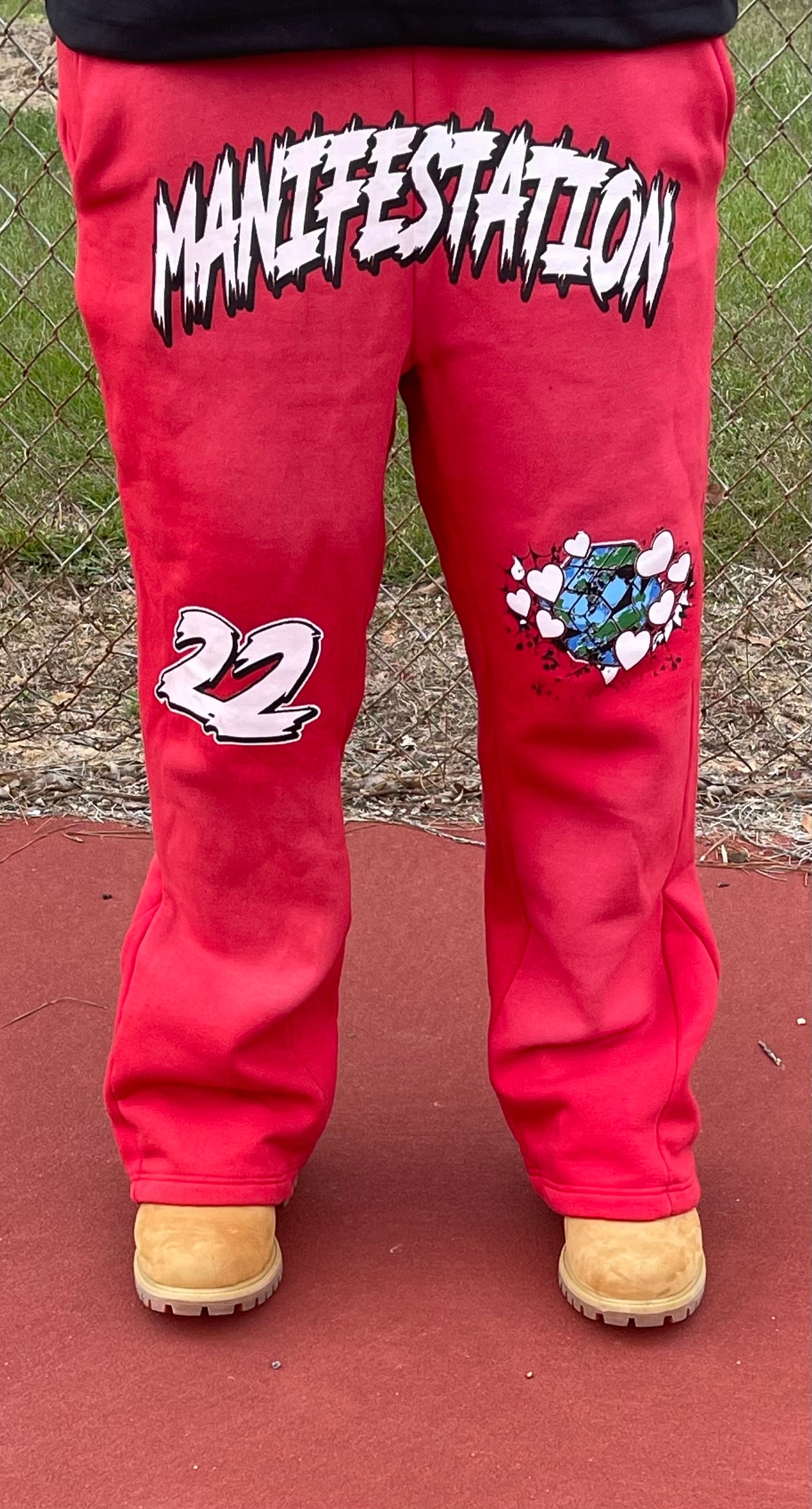 Manifestation Graphic flare bottom sweats (Red)